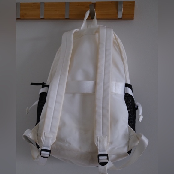 Lululemon Backpack - Picture 3 of 5